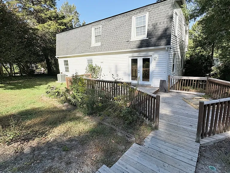 204 Grey Rd — Photo 15
