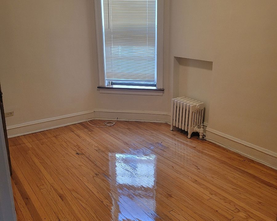 Bedroom #1