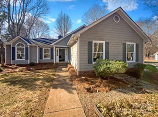 14106 Carriage Lake Dr, Charlotte, NC 28273