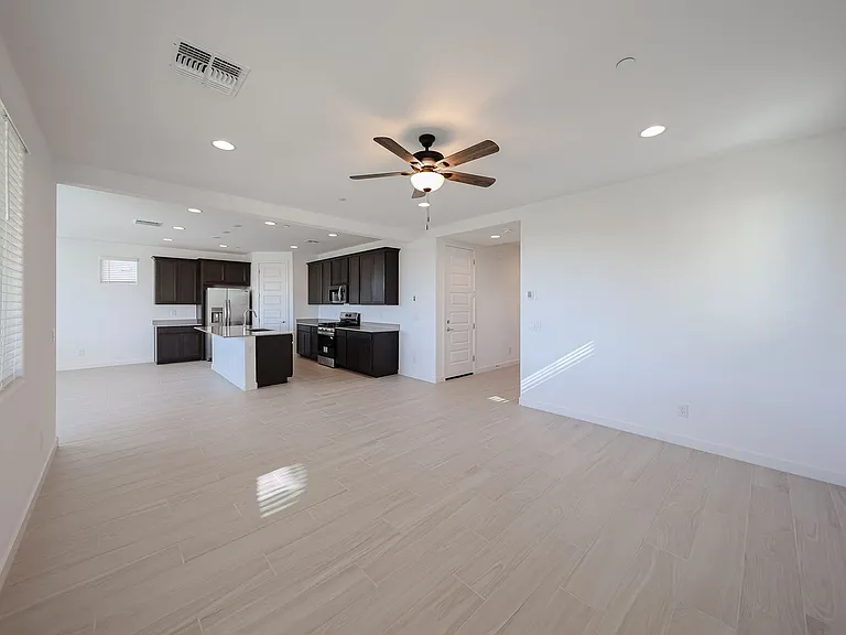 11993 W Calle De Pompas — Photo 10