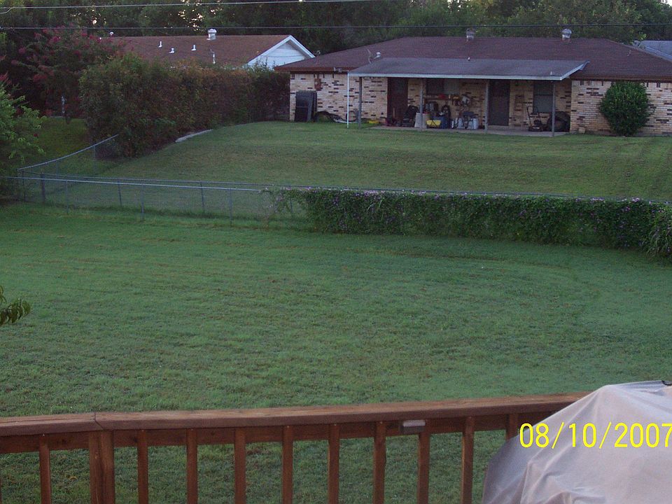 yard view from deck