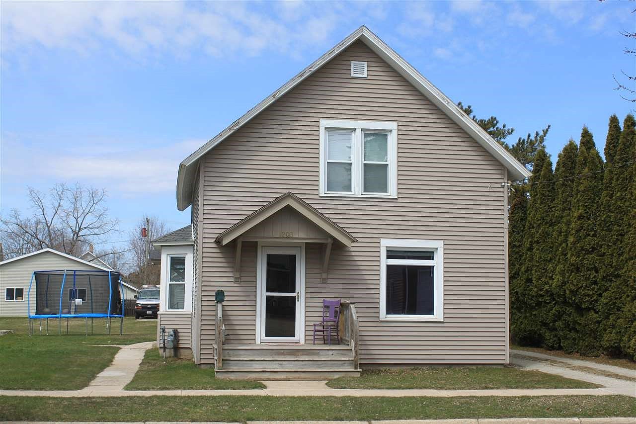 1203 5th St, Algoma, WI 54201 Zillow