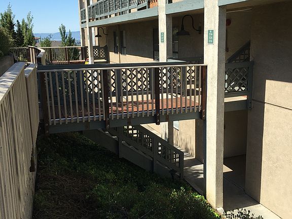 2nd image of 2505 Miramar Ave APT 127