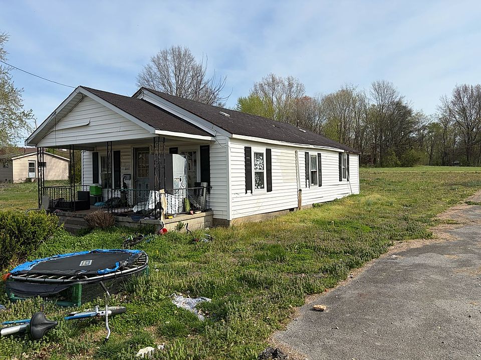 2nd image of 805 Givens St