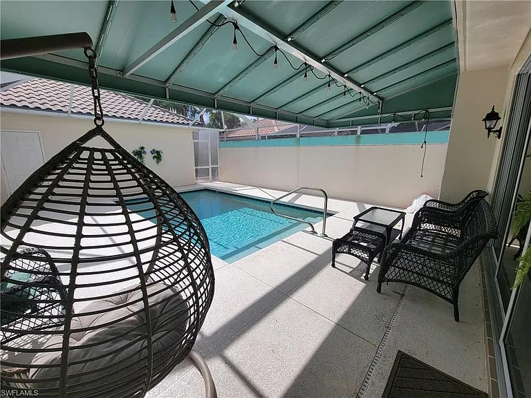 3536 Islandwalk Cir — Photo 2