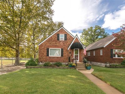 6036 Tholozan Ave, Saint Louis, MO, 63109