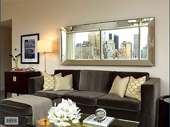 3rd image of 1 Central Park N #514