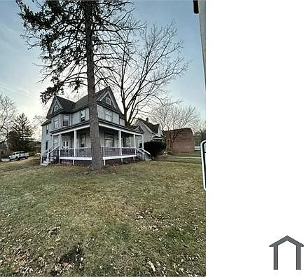 501 Washtenaw Rd — Photo 2