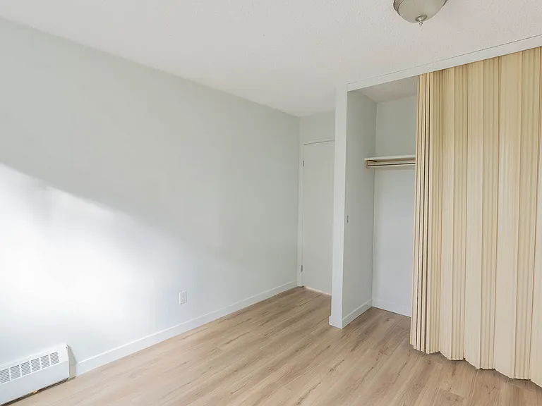 1102 Hermitage Rd NW — Photo 12