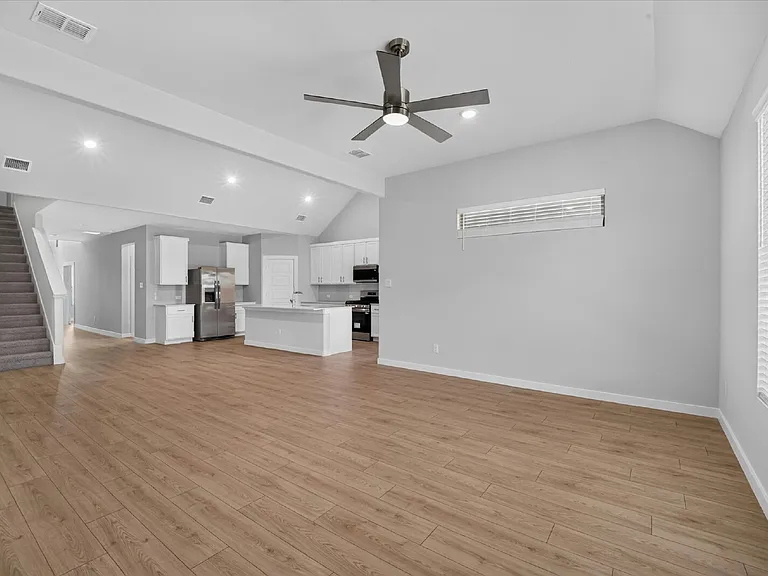 713 Summerberry Dr — Photo 22
