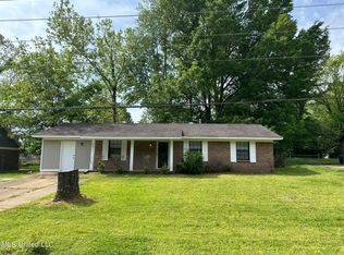 5021 Nail Rd, Horn Lake, MS 38637