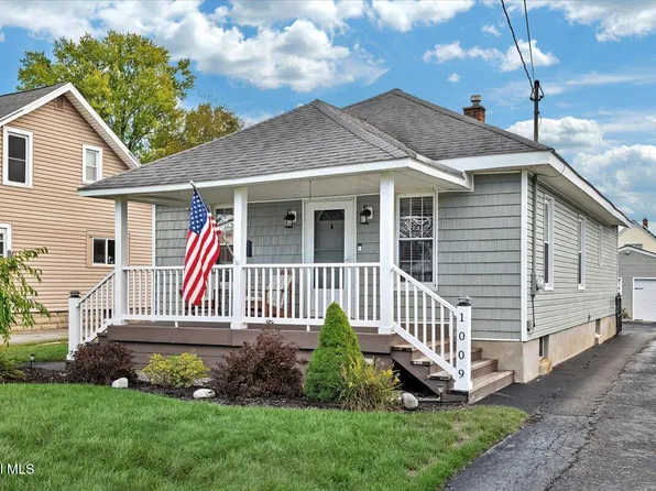 1009 N Westcott Road, Schenectady, NY 12306