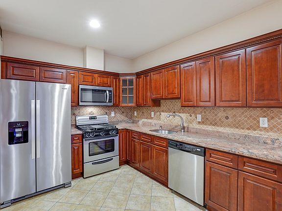2nd image of 41 Wright Ave #1