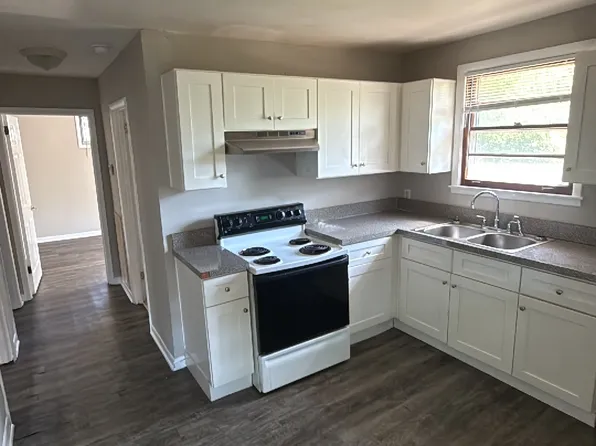 541 Ben Allen Rd, Nashville, TN 37216