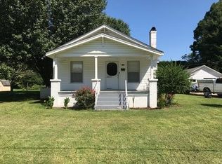 312 9th St SW, Conover, NC 28613