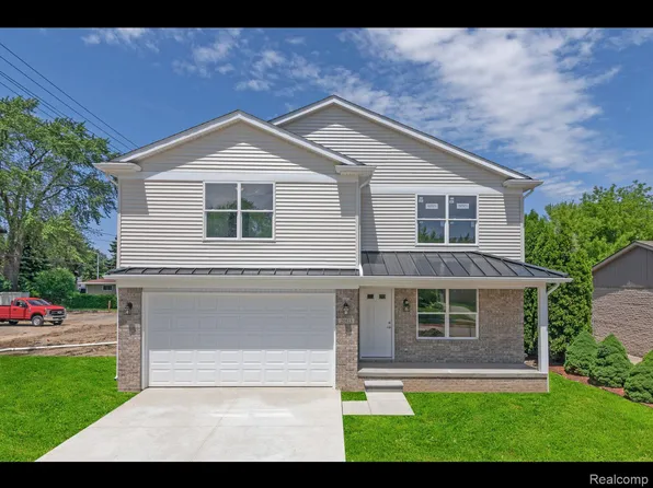 20813 Sunnydale St, Saint Clair Shores, MI 48081
