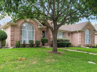 1301 Brittany Ln, Mansfield, TX 76063