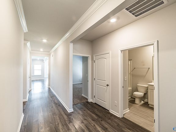 4th image of 514 E River Landing Blvd