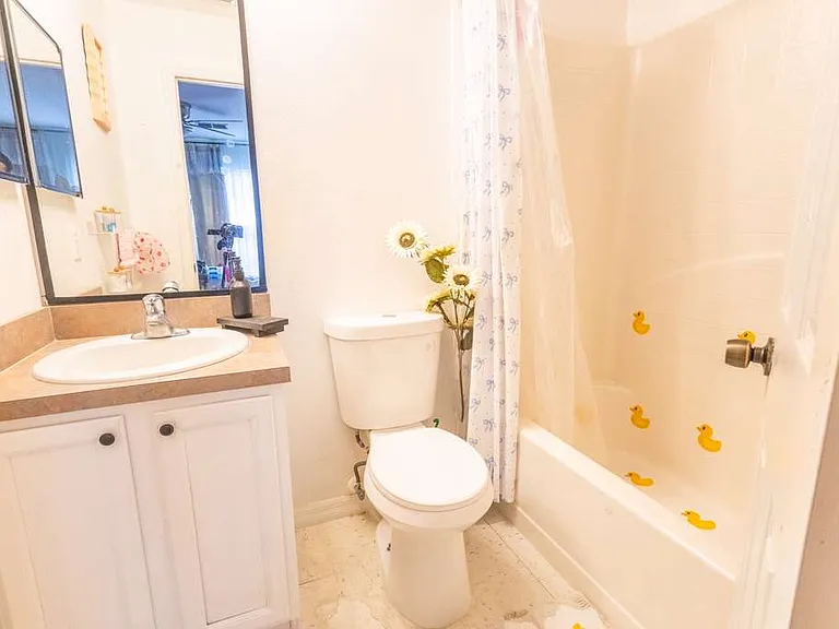 141 Jones Ln #C — Photo 7