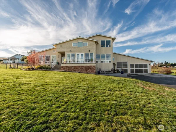 1031 Spyglass Lane, Sequim, WA 98382