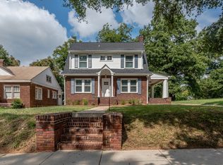 704 Grandin Rd, Charlotte, NC 28208