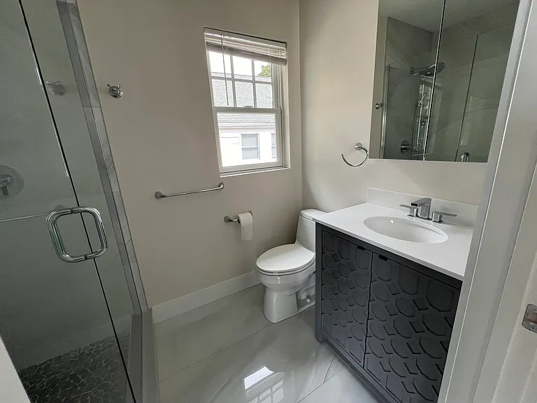 19 Loomis Ave — Photo 22