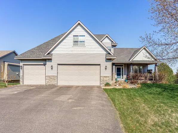 1103 Park Ln SE, New Prague, MN 56071