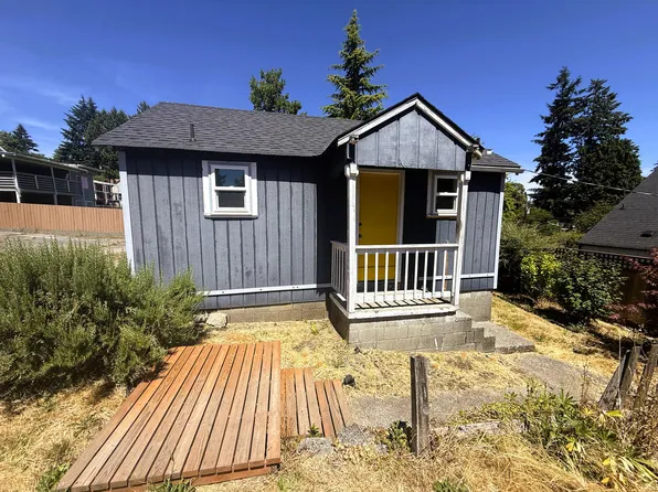 1113 1/2 N Cambrian Ave, Bremerton, WA 98312