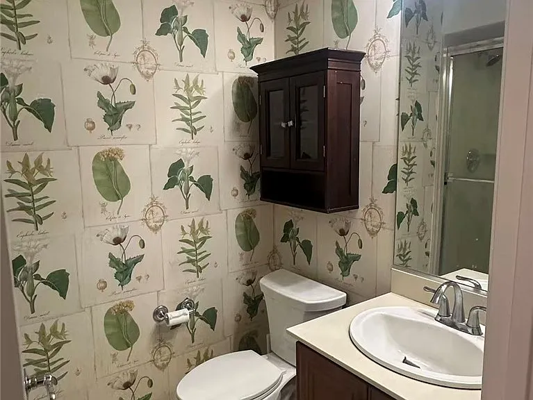 15540 Canon Ln — Photo 11