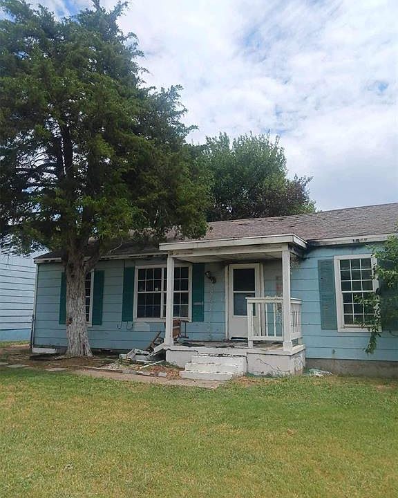 1st image of 2641 NW 26th St