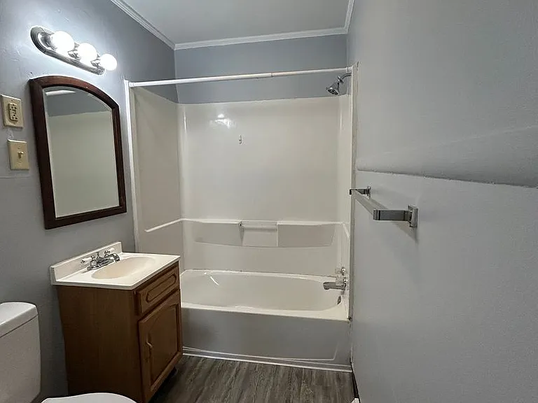 3605 E Azalea Ln - 2301 S Primrose Ln — Photo 5