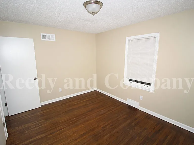 3830 Denver St — Photo 12