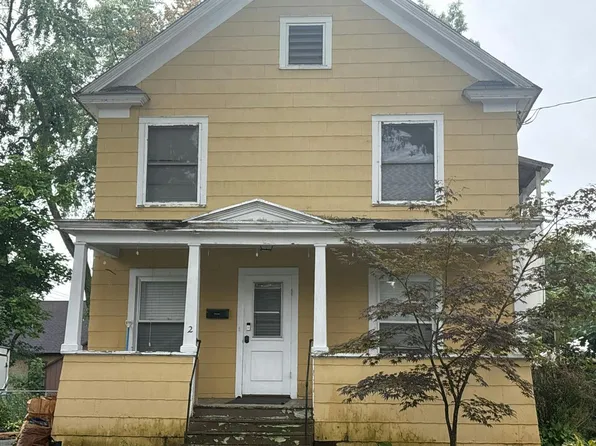 2 5th St, Glens Falls, NY 12801