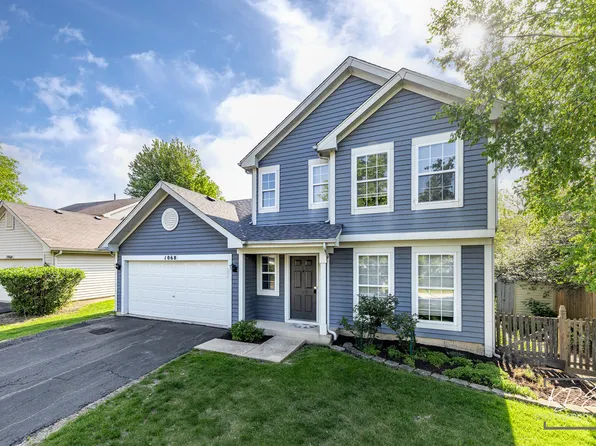 1068 Selma Ln, Naperville, IL 60540