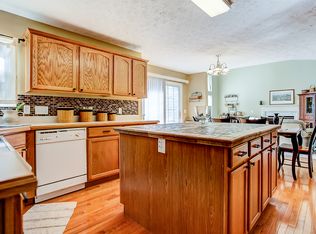 4325 Longmeadow Ln, Dayton, OH 45430