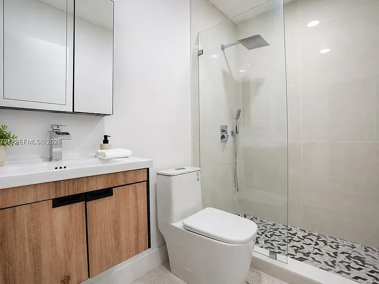 2450 NW 168th St #2450 — Photo 8
