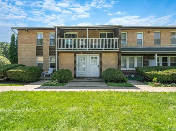 78 Artist Lake Drive, Middle Island, NY 11953