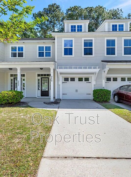 1st image of 9620 Scarborough Ct