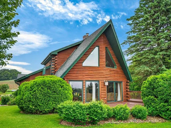 7943 Stagecoach Road, Cross Plains, WI 53528
