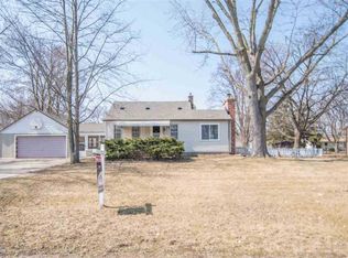 47455 Pinecrest Dr, Shelby Township, MI 48317