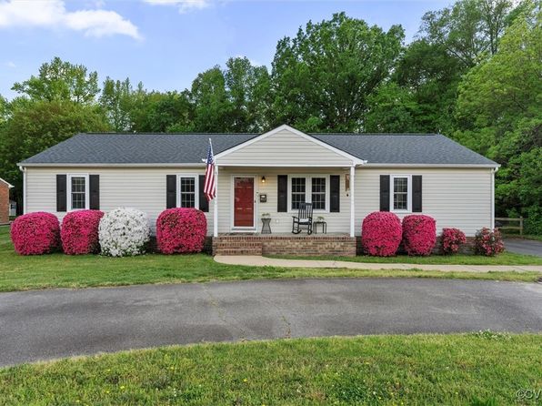 403 Thompson St, Ashland, VA 23005