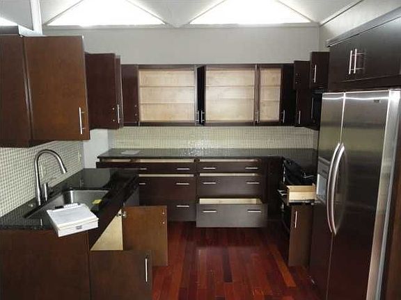 2nd image of 3510 Dunwoody Dr