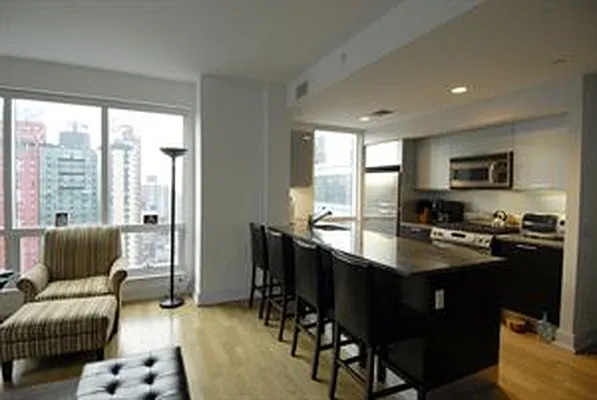 Sold by Douglas Elliman | media 15