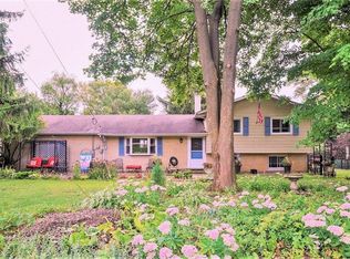 544 62nd St, Lisle, IL 60532