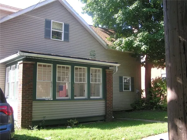 518 Cherry St, Erie, PA 16507