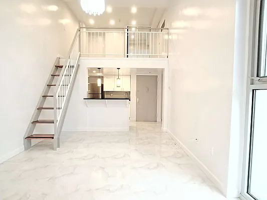 Rented by Compass | media 28