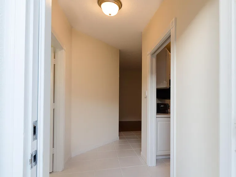 5796 Ivrea Dr — Photo 4