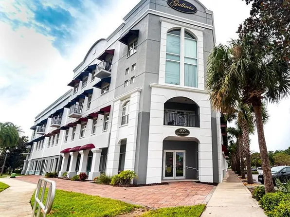 300 State St E, Oldsmar, FL