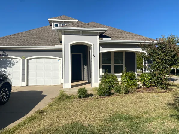 9145 Blackstone Dr, Aubrey, TX 76227