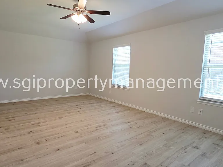 266 Canyon Crest Way — Photo 10